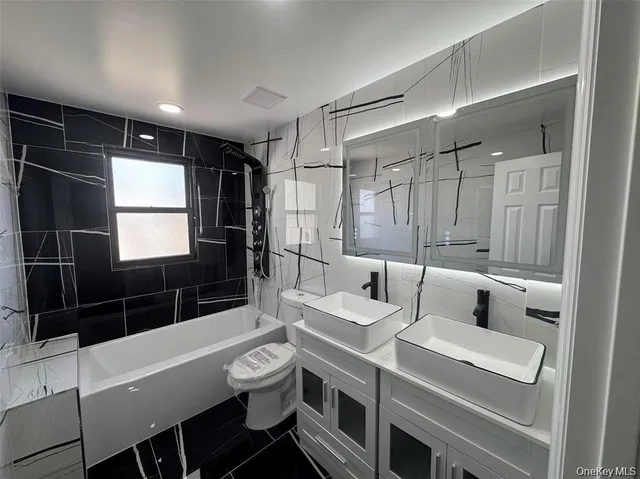 $859,000 | 188-51 120th Road | St. Albans