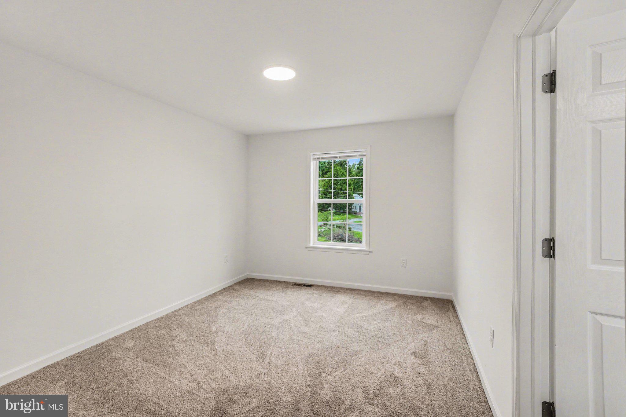 26 Sand Street Lebanon, PA 17042 - Photo 14 of 24