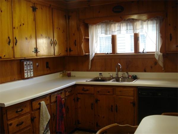 1189 Carew Street Springfield, MA 01104 - Photo 3 of 17 Gallery Image 3