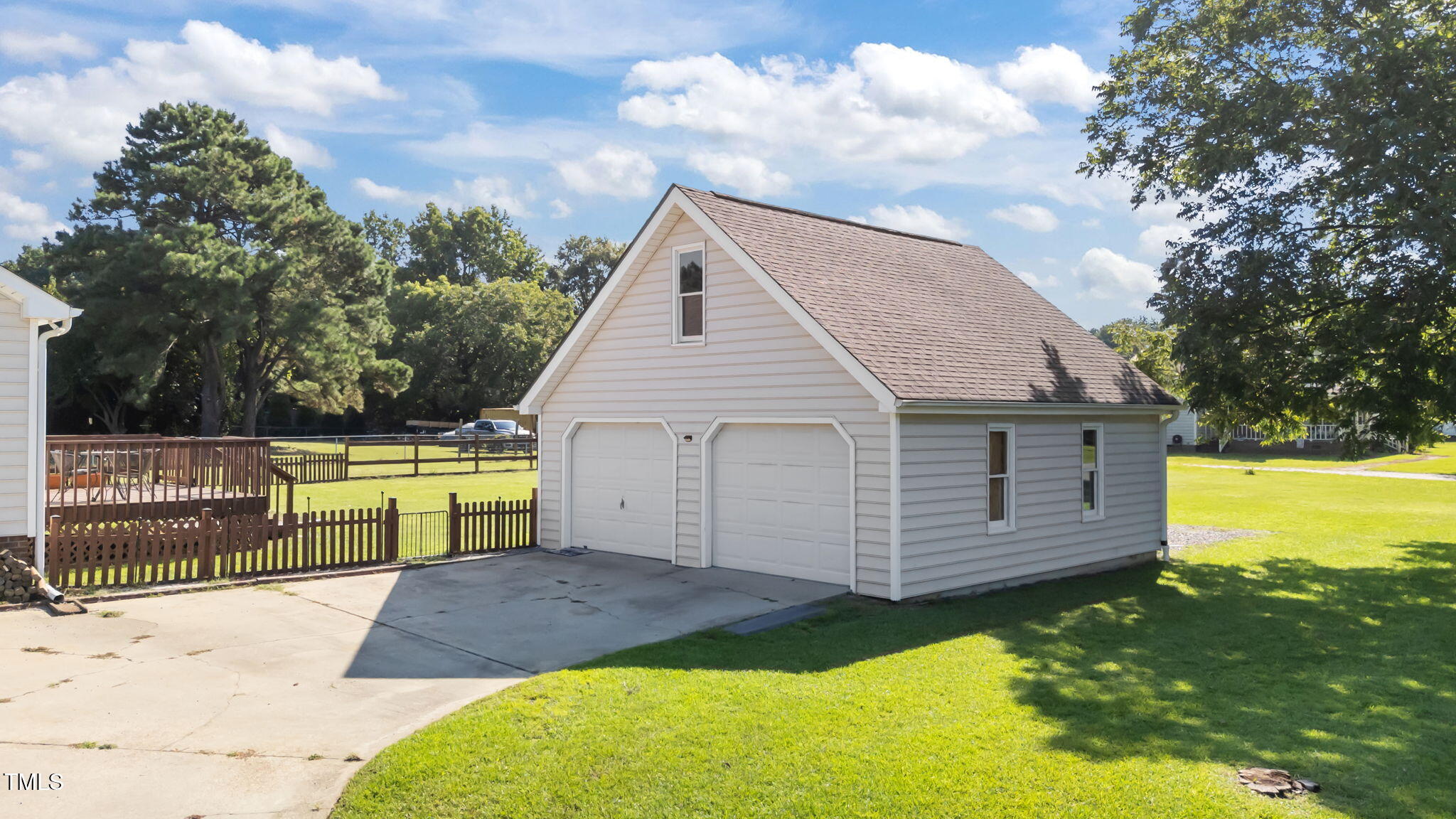 597 Corbett Road Clayton, NC 27520 - Photo 3 of 29 Detached garage