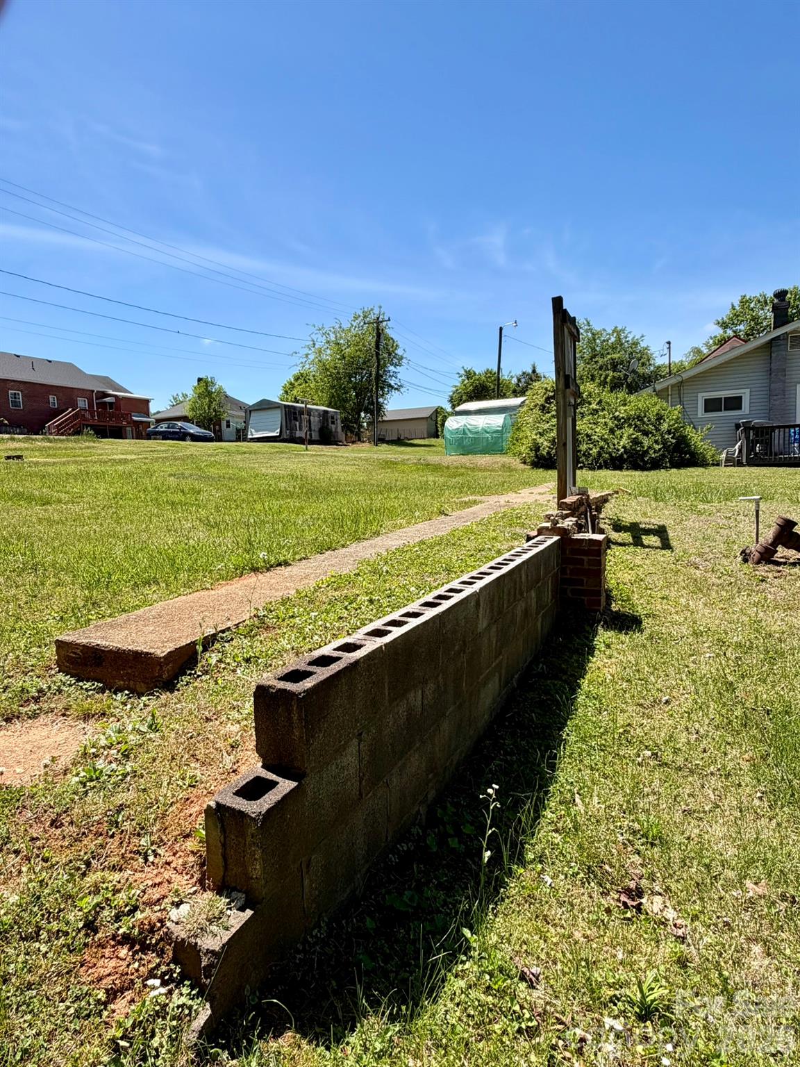 100 4th Em Street Marion, NC 28752 - Photo 5 of 10