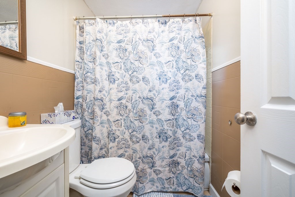 117 Corcoran Boulevard Springfield, MA 01118 - Photo 11 of 27 Gallery Image 11