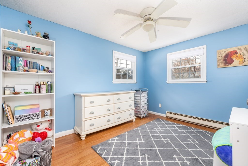117 Corcoran Boulevard Springfield, MA 01118 - Photo 13 of 27 Gallery Image 13