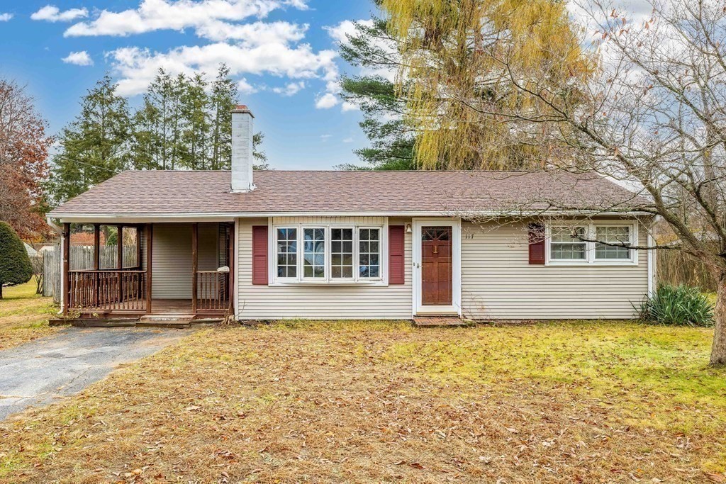 117 Corcoran Boulevard Springfield, MA 01118 - Photo 18 of 27 Gallery Image 18
