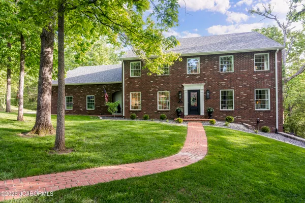 $799,900 | 732 Hobbs Road, Jefferson City, MO 65109