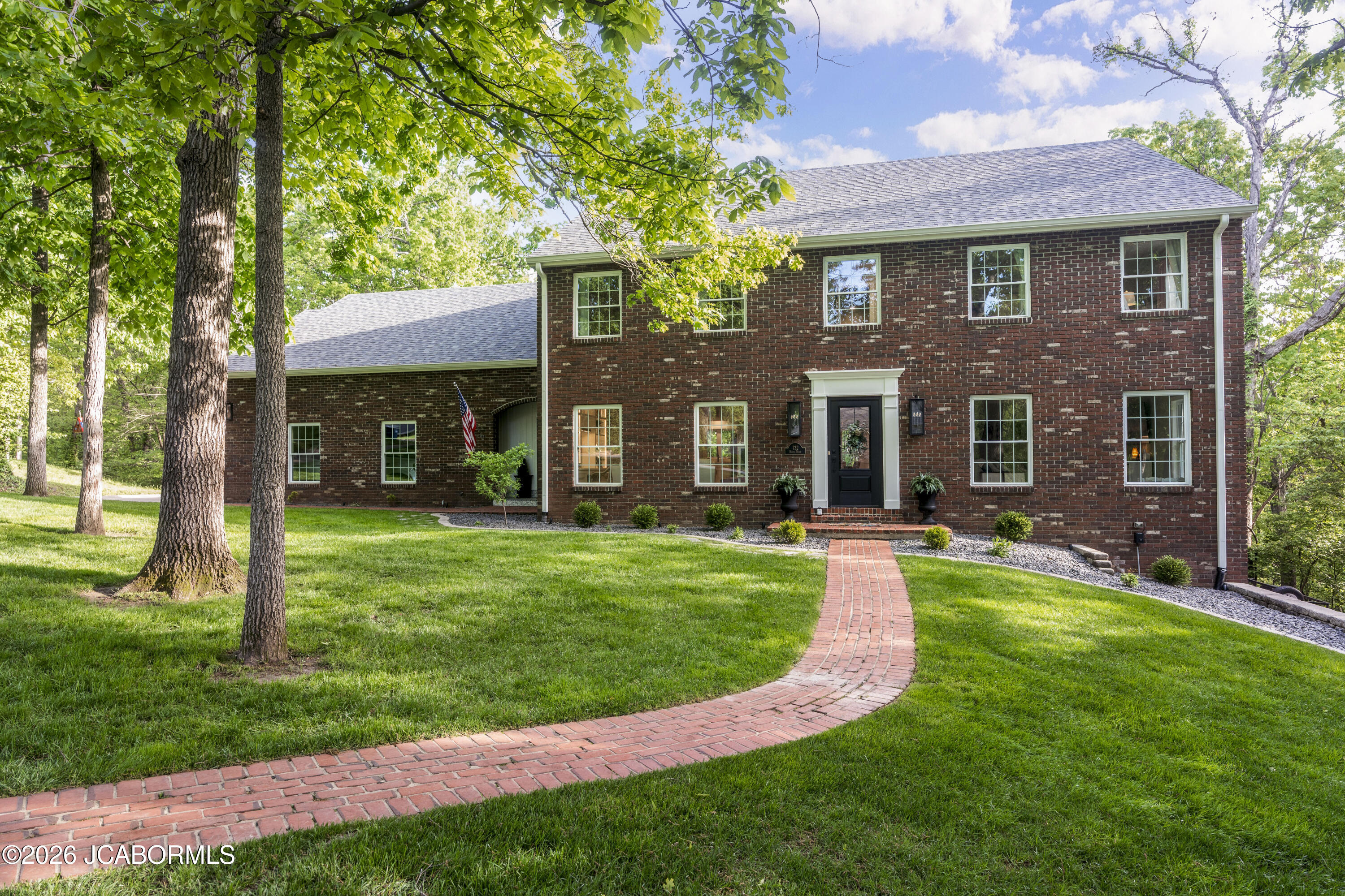 732 Hobbs Road Jefferson City, MO 65109 - Photo 1 of 42 A7_08466