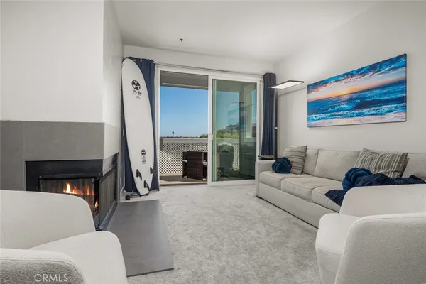 $595,000 | 20331 Bluffside Circle, Unit 321, Huntington Beach, CA 92646
