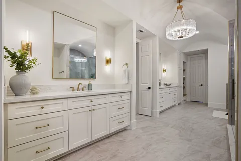 $3,990,000 | 31 Hollymead Drive, The Woodlands, TX 77381