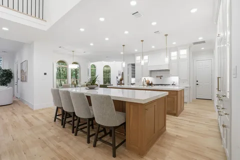 $3,990,000 | 31 Hollymead Drive, The Woodlands, TX 77381