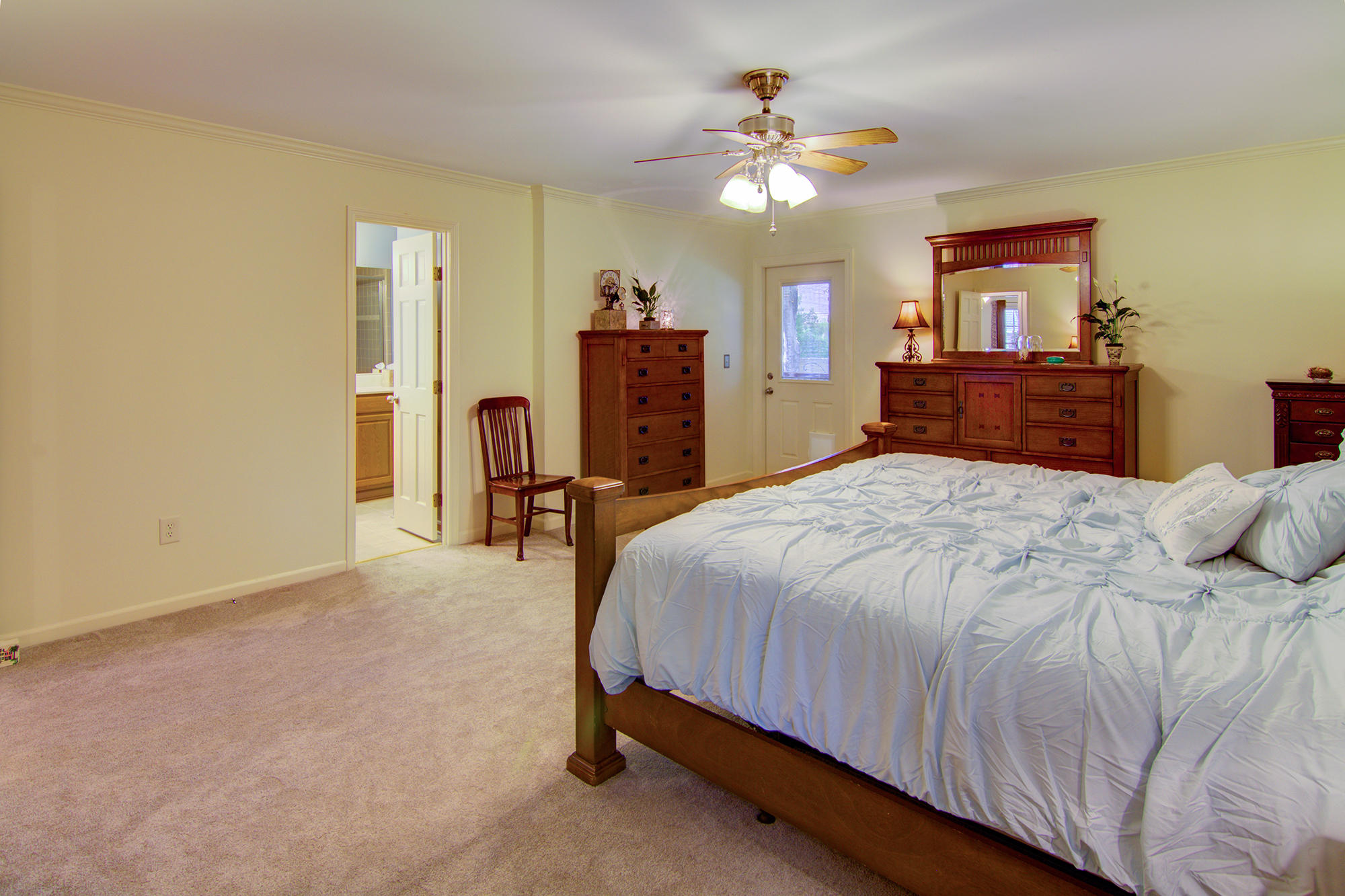 1542 Longview Road Mount Pleasant, SC 29464 - Photo 24 of 38 21