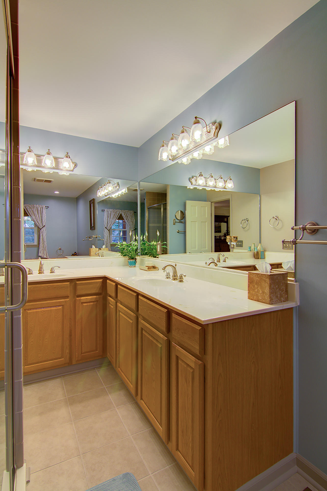 1542 Longview Road Mount Pleasant, SC 29464 - Photo 7 of 38 22
