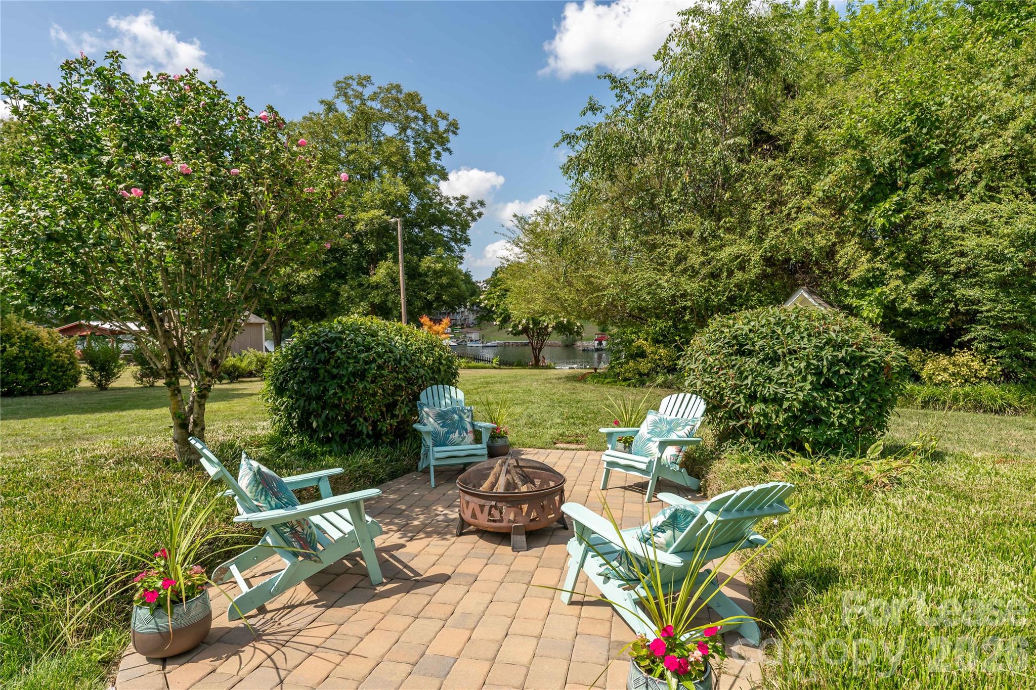 108 Surfside Road Mooresville, NC 28117 - Photo 28 of 41