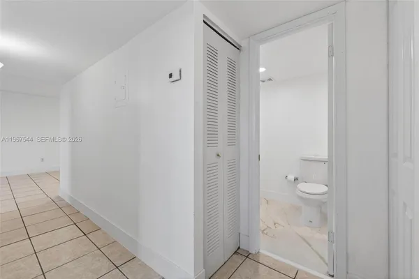 $2,100 | 606 West 81st Street, Unit 302, Hialeah, FL 33014