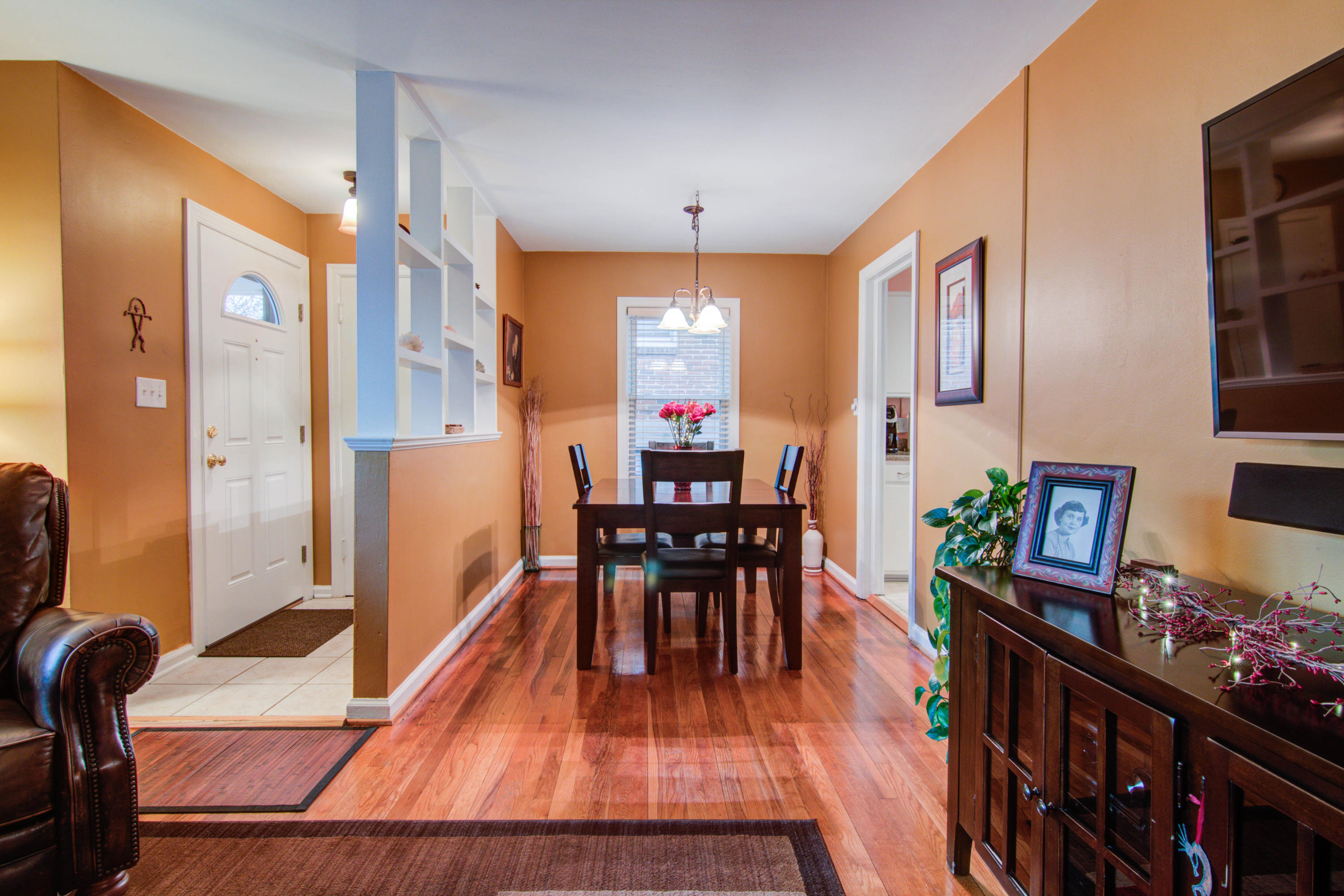 2427 Tillett Road Southwest Roanoke, VA 24015 - Photo 2 of 21 IMG_6819_20_21_22_23