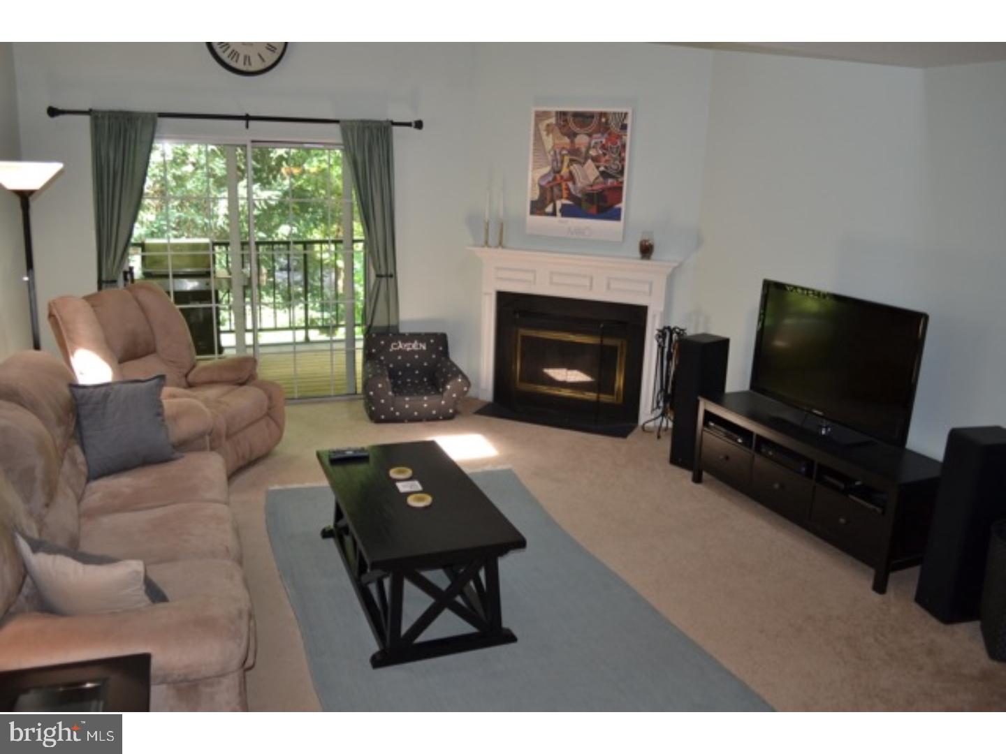 204 Valley Stream Lane Chesterbrook, PA 19087 - Photo 3 of 17 Gallery Image 3