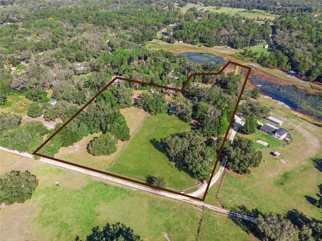 $430,000 | 28405 Southeast 175th Street, Umatilla, FL 32784