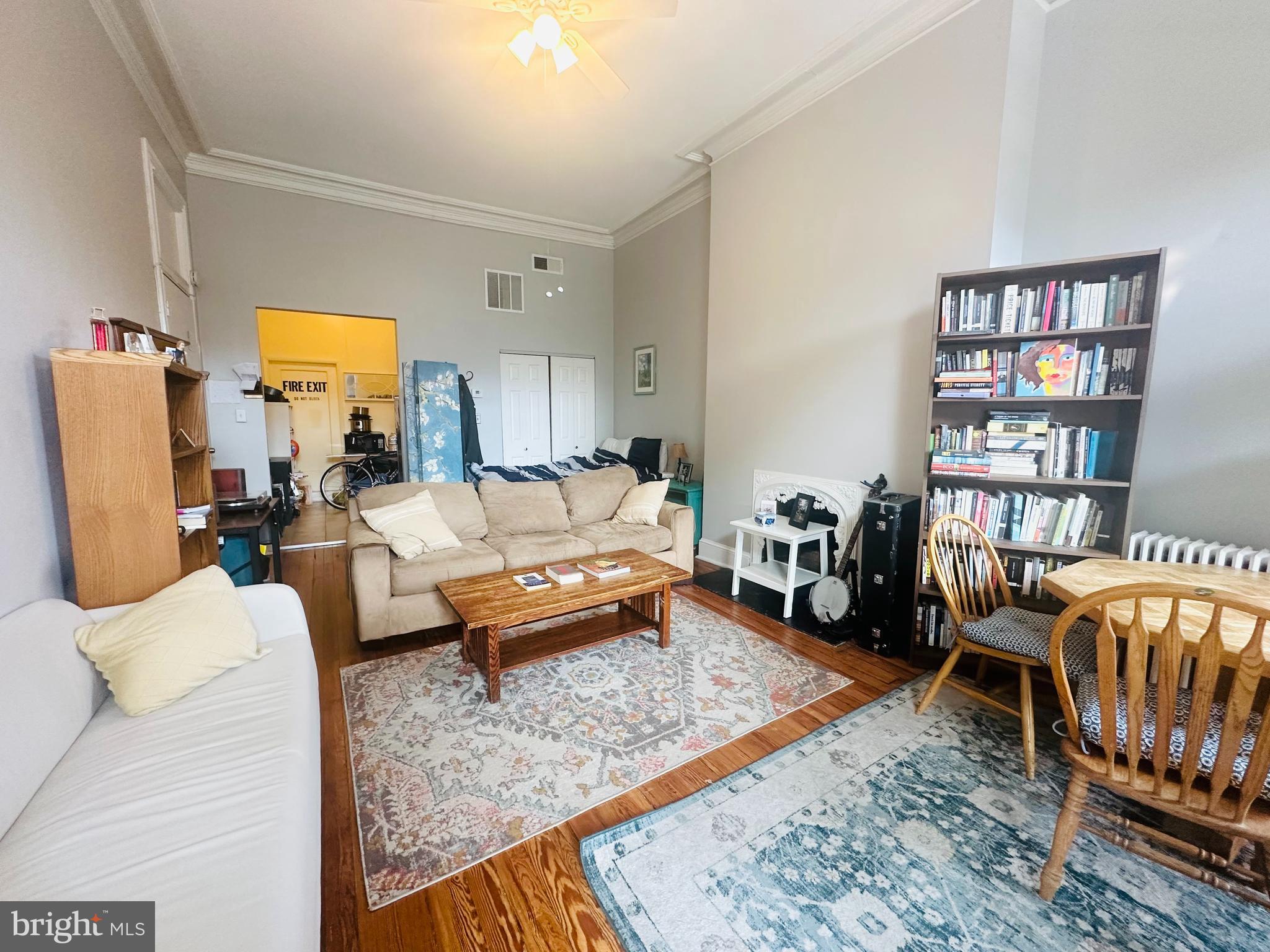 1602 Park Avenue, Unit 2R Baltimore, MD 21217 - Photo 7 of 15
