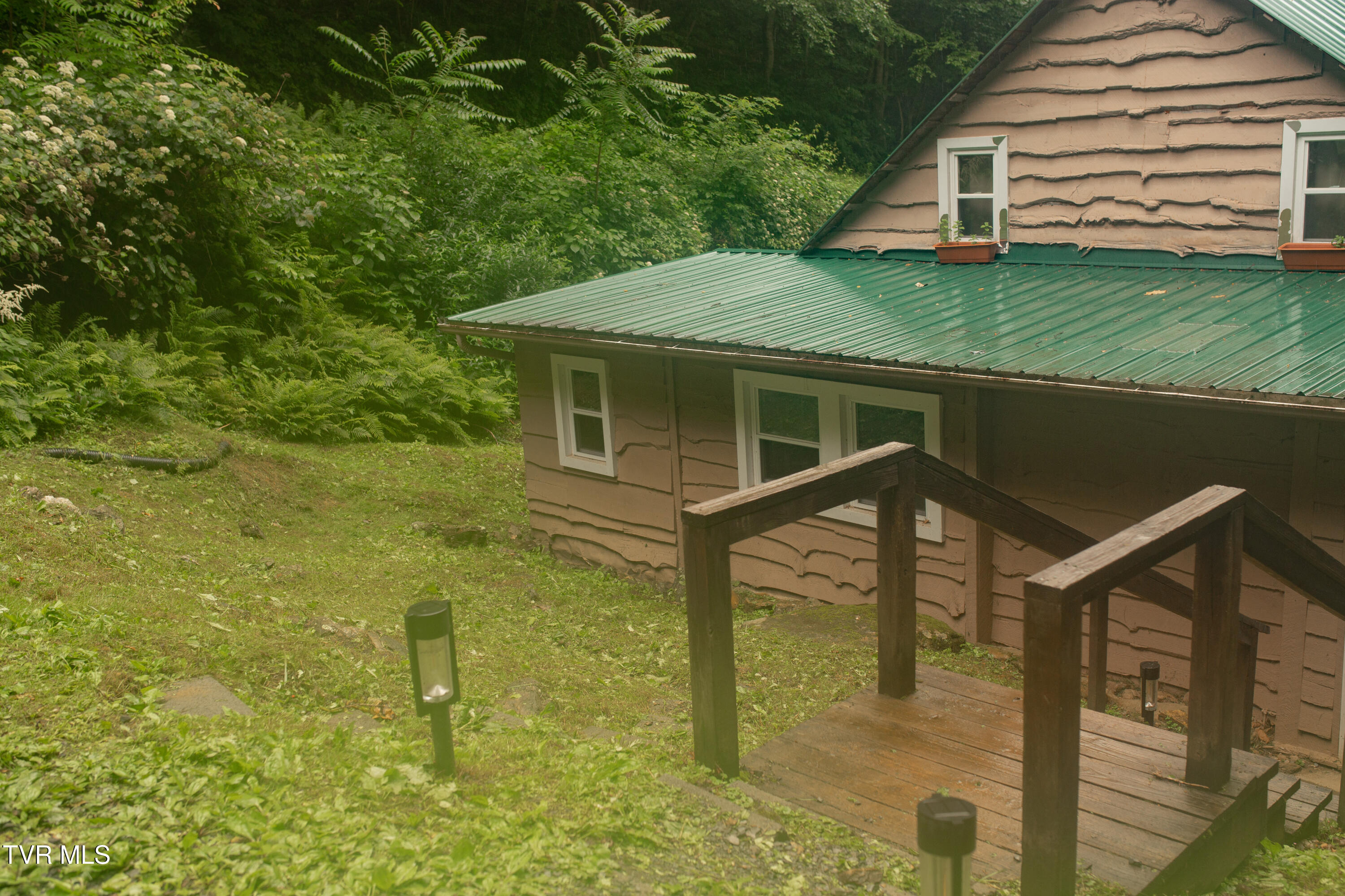 386 Tumbling Creek Road Erwin, TN 37650 - Photo 15 of 20 IMG_0594