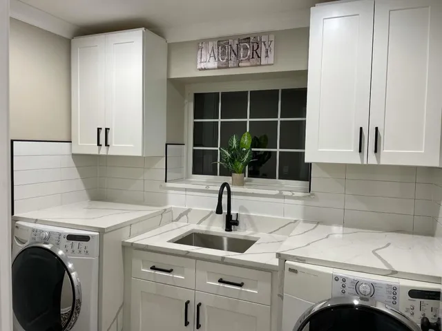 $895,000 | 4540 South 300 East, Knox, IN 46534