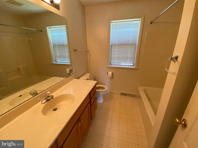 $1,475 | 231 Craigdan Drive, Dallastown, PA 17313