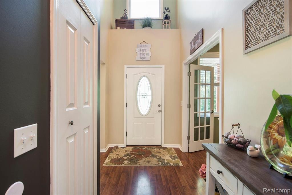 4366 Faussett Road Howell, MI 48855 - Photo 7 of 32