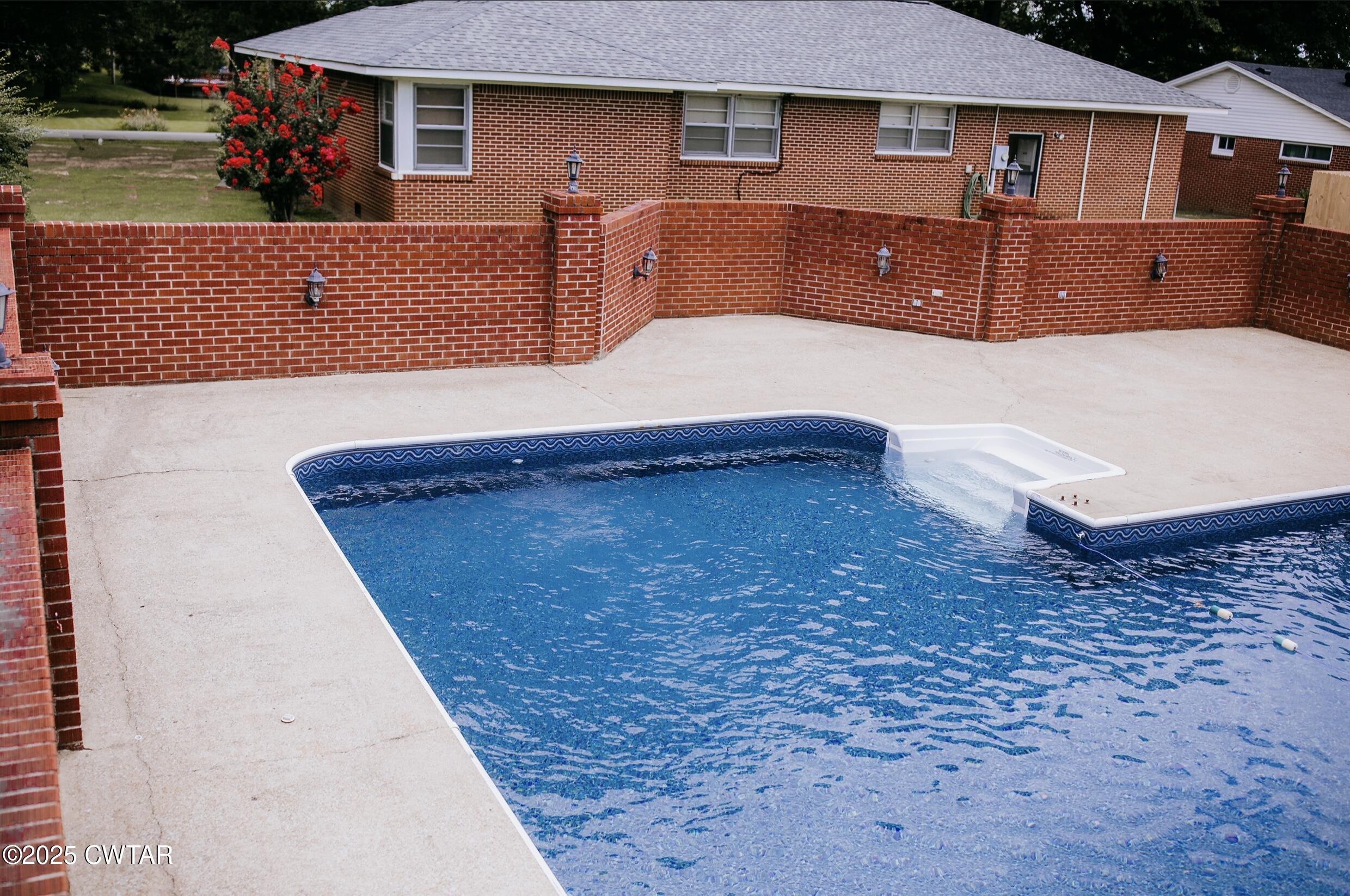 209 Hillside Street Kenton, TN 38233 - Photo 43 of 43 a backyard of a house