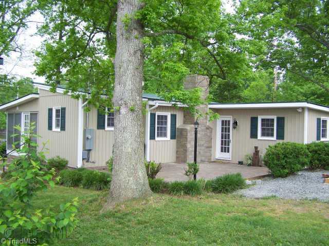 363 Reynolds Road Lexington, NC 27292 - Photo 1 of 9 Exterior Front.