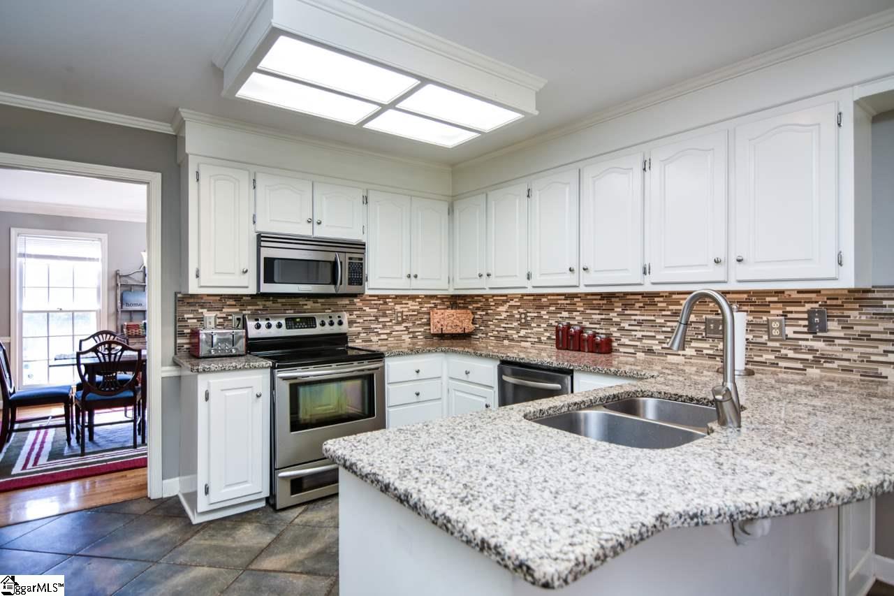 314 Water Mill Road Greer, SC 29650 - Photo 7 of 36 Gallery Image 7