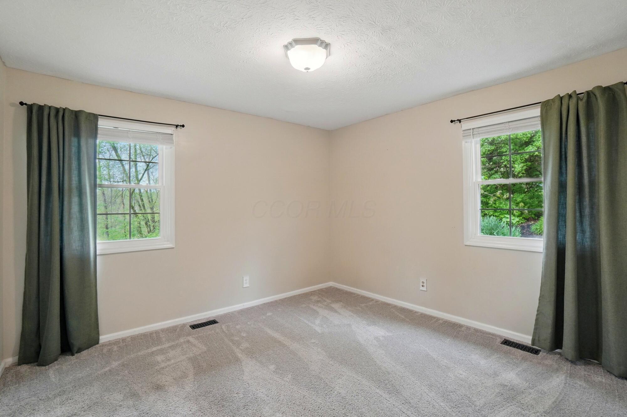 3877 St Paris Pike Springfield, OH 45504 - Photo 27 of 59 027