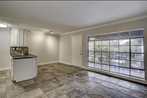 $1,095 | 2322 Richton Street, Unit 5, Houston, TX 77098