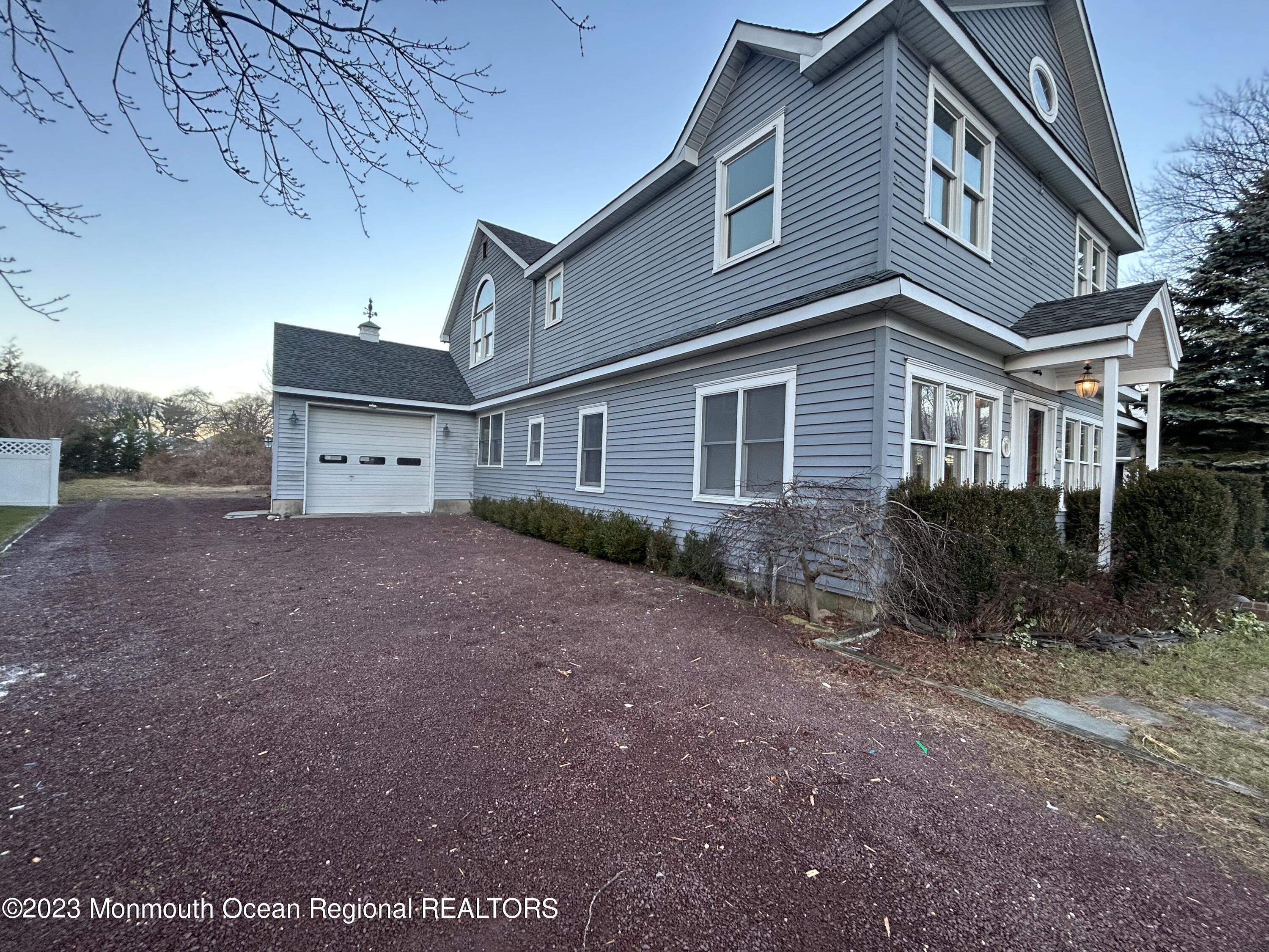 709 Howe Street Point Pleasant, NJ 08742 - Photo 20 of 24 Photo Dec 18 2023, 4 11 24 PM