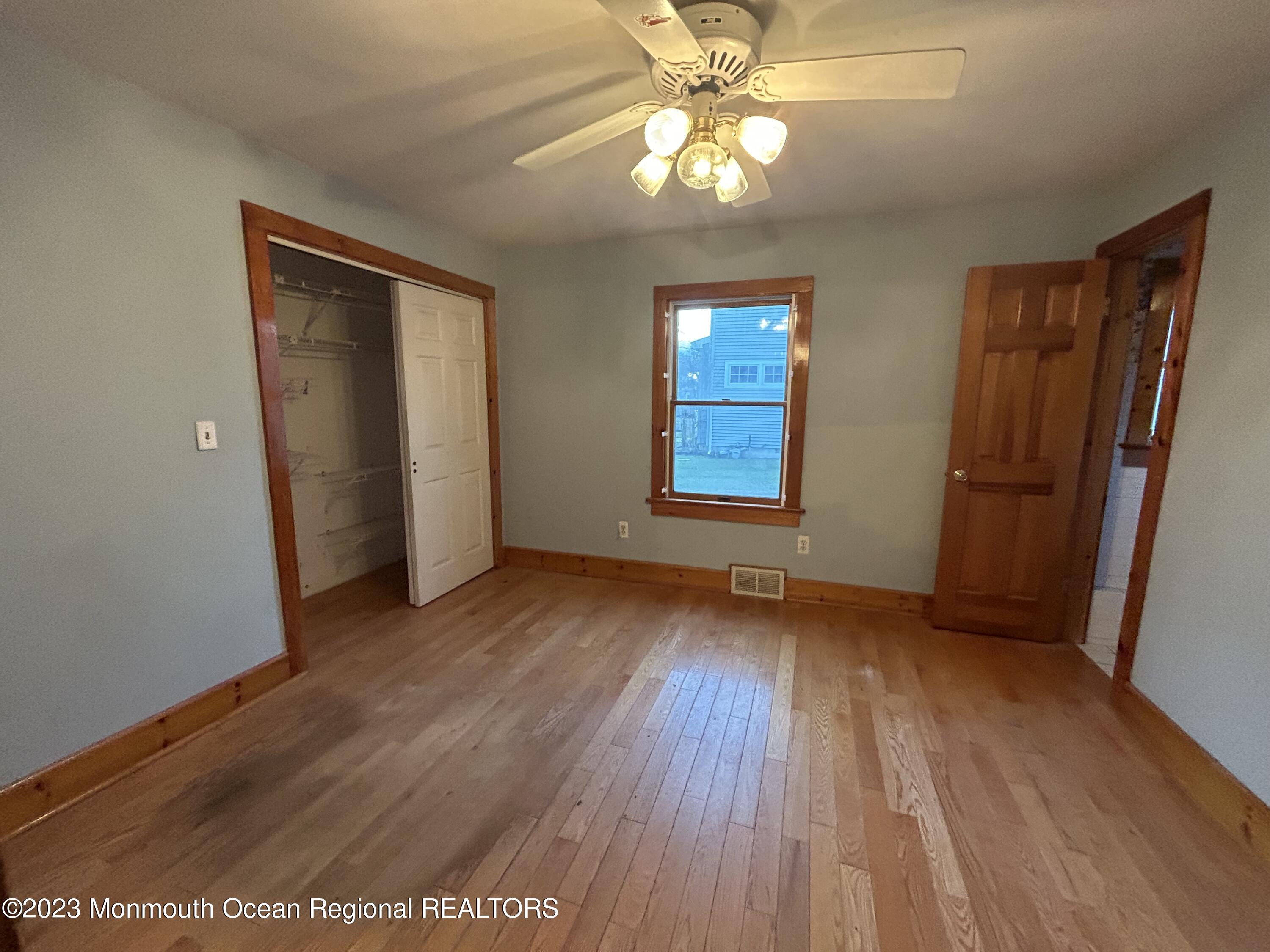 709 Howe Street Point Pleasant, NJ 08742 - Photo 6 of 24 Photo Dec 18 2023, 4 05 17 PM