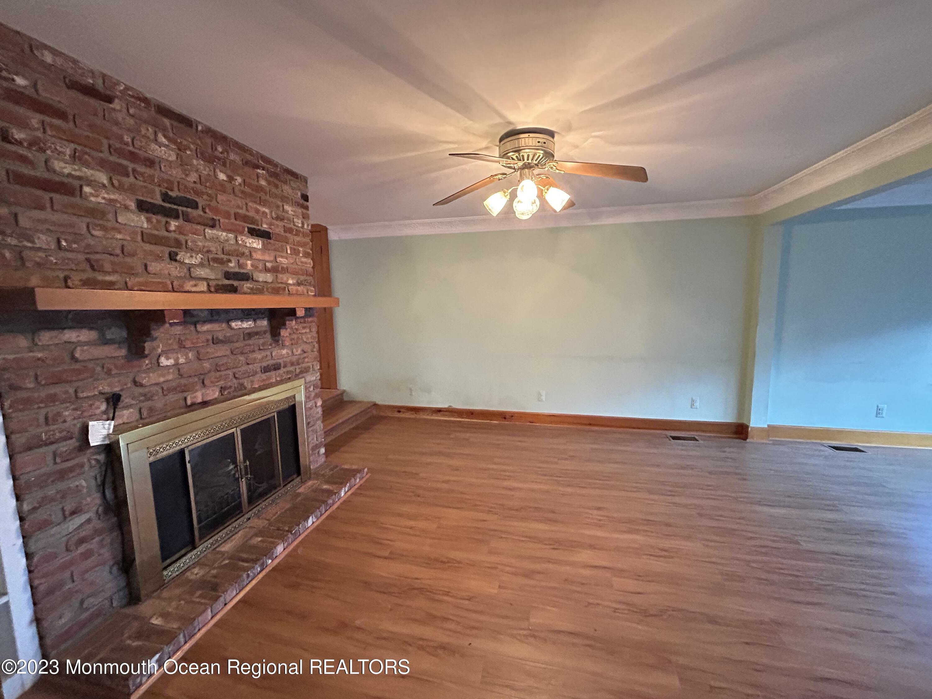 709 Howe Street Point Pleasant, NJ 08742 - Photo 7 of 24 Photo Dec 18 2023, 4 05 23 PM