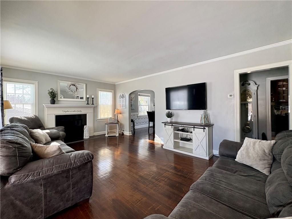 113 Briercliff Road Beaver Falls, PA 15010 - Photo 4 of 39