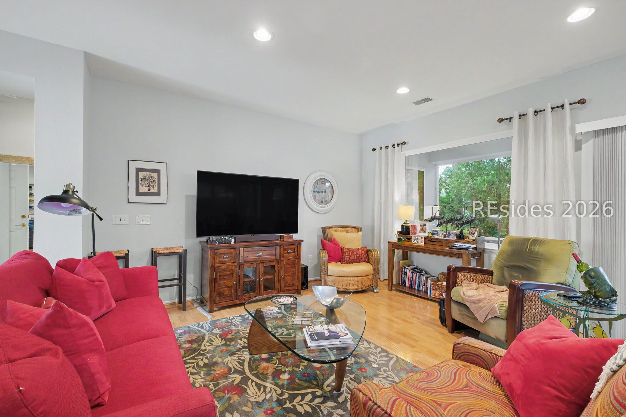 124 Hampton Circle Bluffton, SC 29909 - Photo 8 of 23