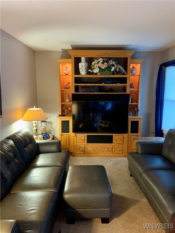 4313 South Newstead Road Newstead, NY 14001 - Photo 4 of 26