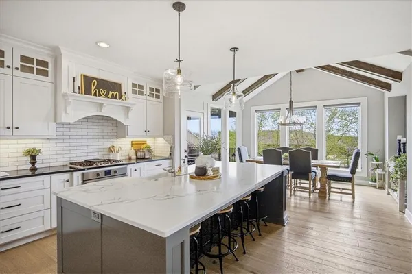 $949,900 | 9784 Houston Street, Lenexa, KS 66227