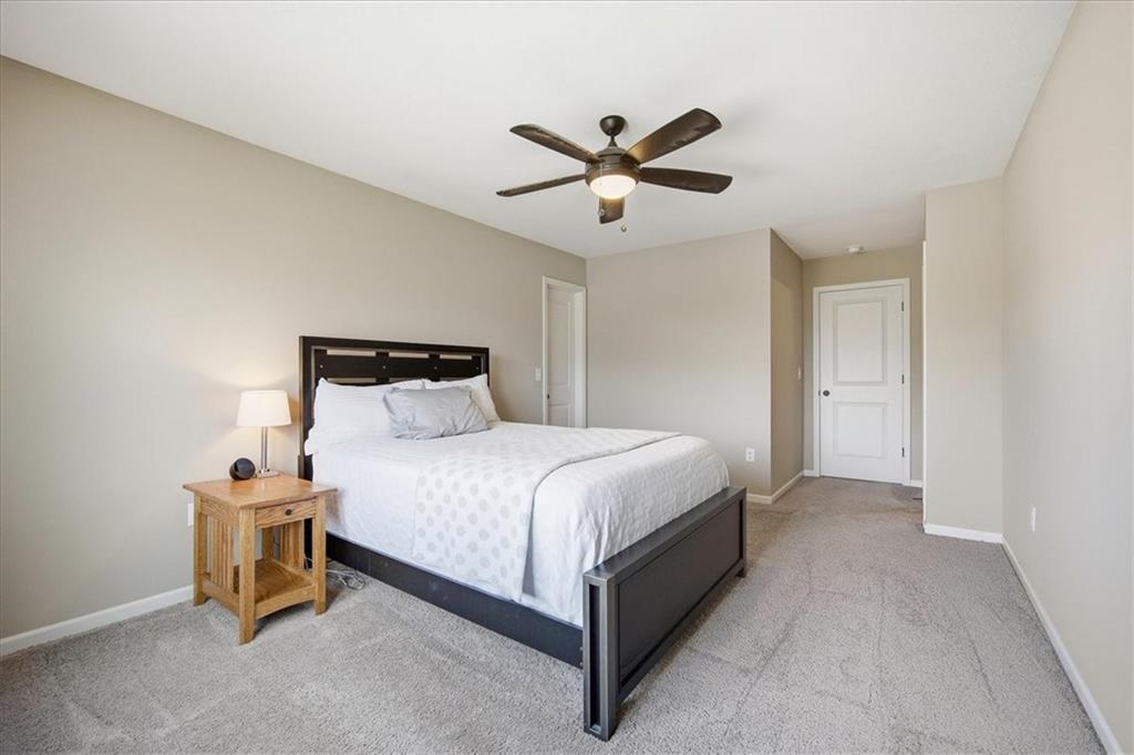 9784 Houston Street Lenexa, KS 66227 - Photo 35 of 64