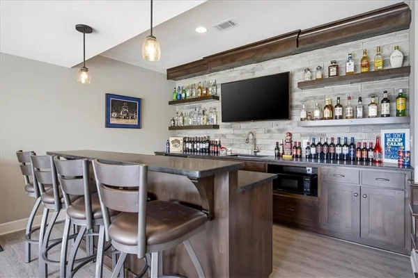 $949,900 | 9784 Houston Street, Lenexa, KS 66227