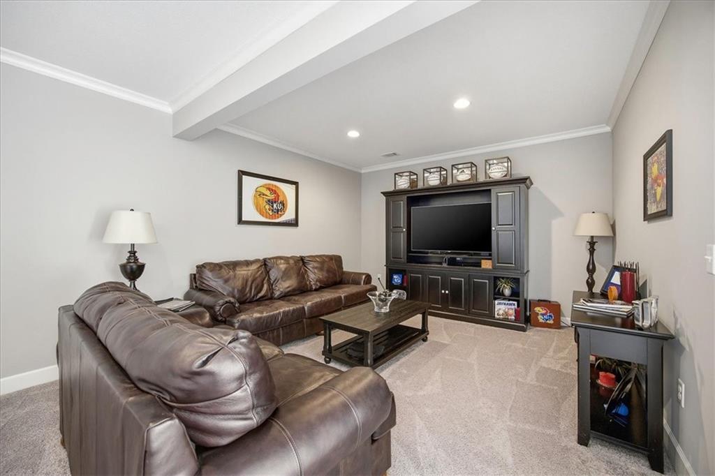 9784 Houston Street Lenexa, KS 66227 - Photo 44 of 64