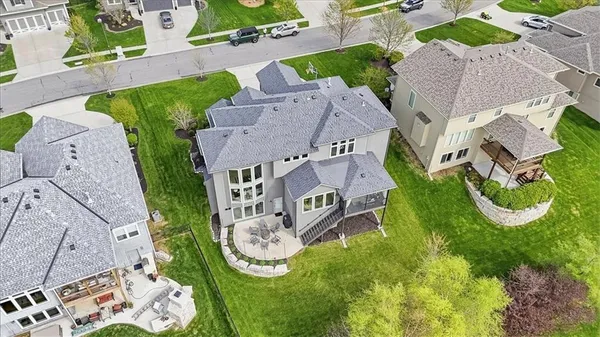 $949,900 | 9784 Houston Street, Lenexa, KS 66227