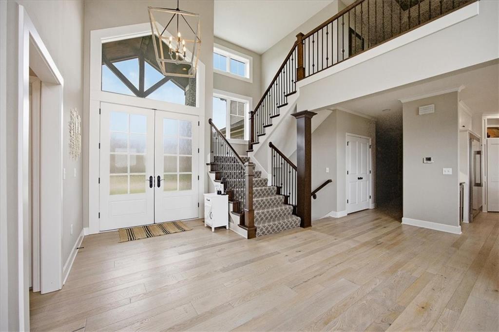 9784 Houston Street Lenexa, KS 66227 - Photo 6 of 64