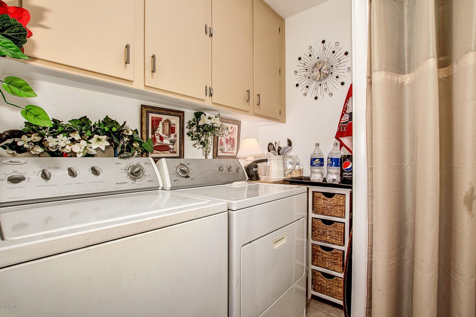 11081 West Frontier Drive Sun City, AZ 85351 - Photo 21 of 24 Laundry Room