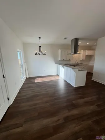 $1,400 | 30024 King Street, Unit D, Walker, LA 70785