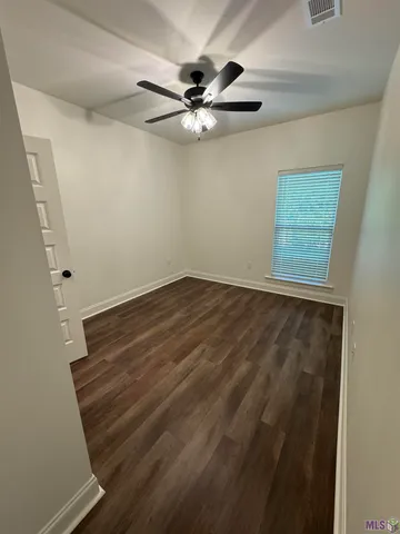 $1,400 | 30024 King Street, Unit D, Walker, LA 70785