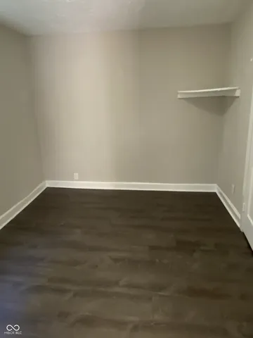 $1,095 | 2373 North Oxford Street, Indianapolis, IN 46218