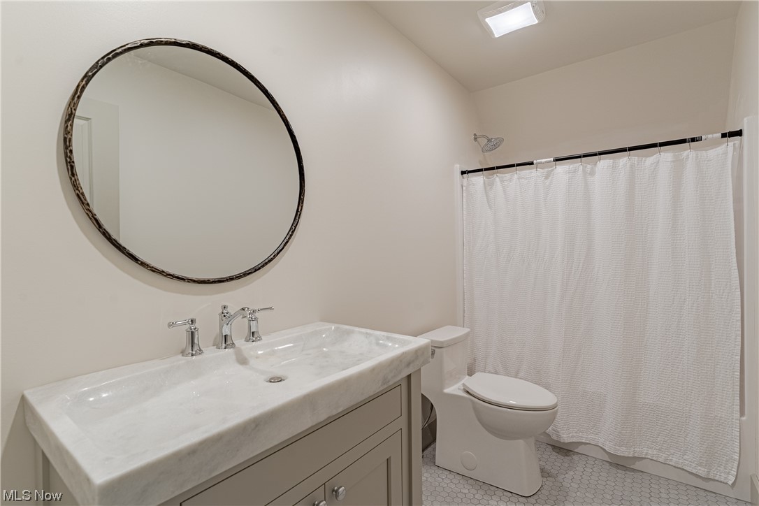 10049 Bartholomew Road Chagrin Falls, OH 44023 - Photo 33 of 40 Gallery Image 33