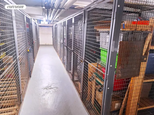 $245,000 | 1475 Thieriot Avenue, Unit 3E | Stratton Park