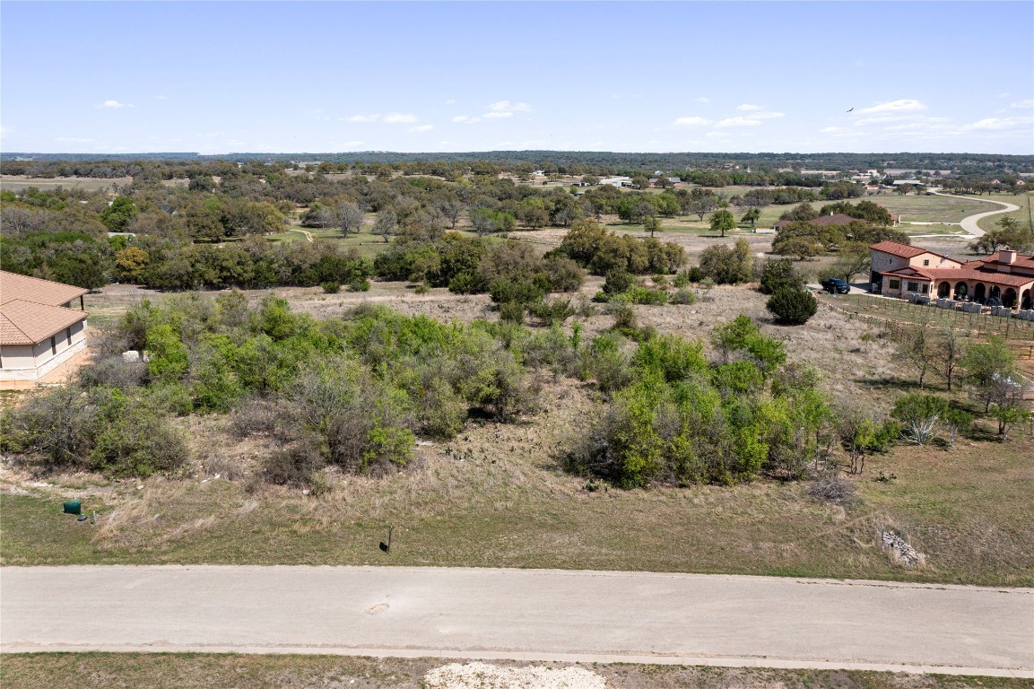 104 Strada Luca Florence, TX 76527 - Photo 13 of 28