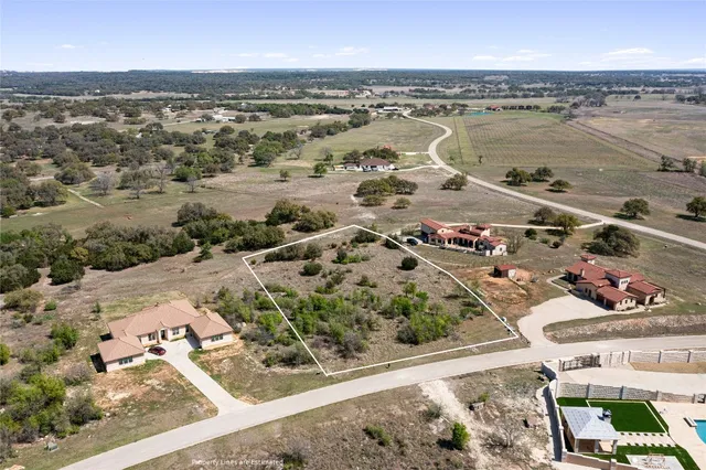 $199,999 | 104 Strada Luca, Florence, TX 76527